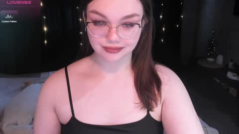 Eva online show from 12-13-24, 11:02