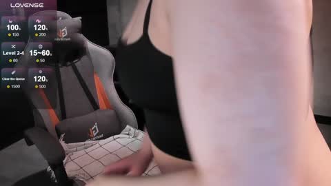 Eva online show from 01-27-25, 01:41