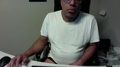 Snapshot of little_buddha chatting on 03-19-26, 08:02 Pure Black Power online show from 03-19-26, 08:02
