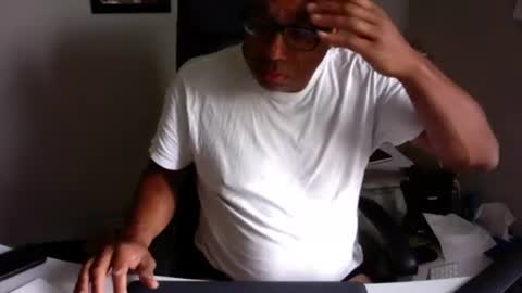Snapshot of little_buddha chatting on 07-17-26, 06:20 Pure Black Power online show from 07-17-26, 06:20