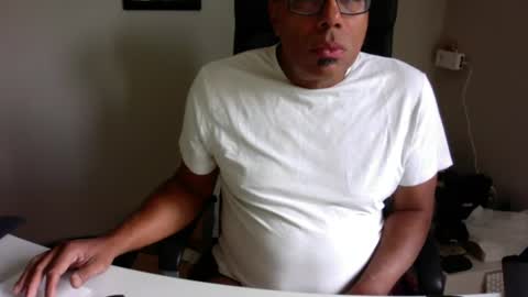Snapshot of little_buddha chatting on 07-20-26, 08:06 Pure Black Power online show from 07-20-26, 08:06