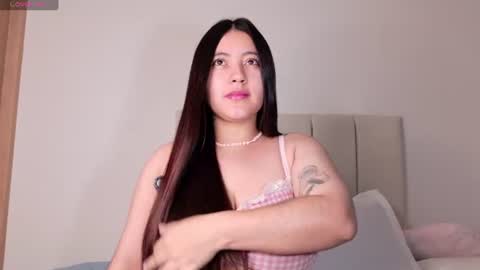 Snapshot of little_caro13 chatting on 06-29-26, 08:09 Independent model carolina online show from 06-29-26, 08:09