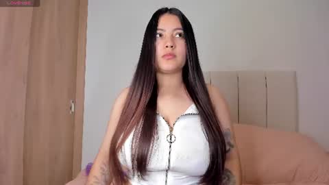 Snapshot of little_caro13 chatting on 08-07-26, 05:48 Independent model carolina online show from 08-07-26, 05:48