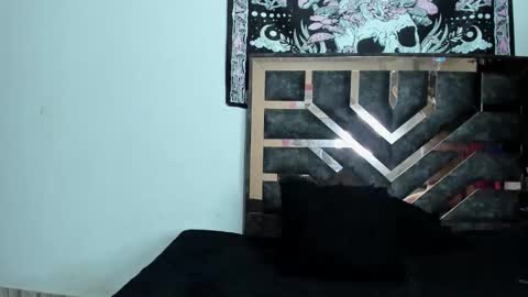 Snapshot of little_cataleya chatting on 10-24-25, 08:05 Hi im Cataleya online show from 10-24-25, 08:05