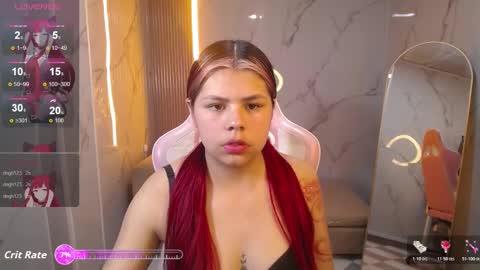 Snapshot of little_cherry_b chatting on 10-22-25, 08:08 Cherri online show from 10-22-25, 08:08