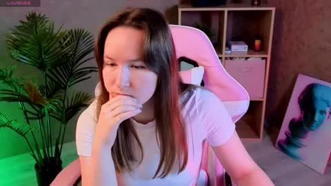Alexandra online show from 05-01-26, 01:54