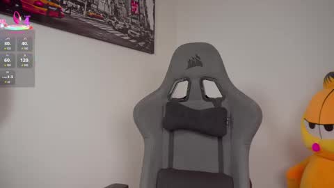 Help me reach 100 likes online show from 09-29-25, 07:19