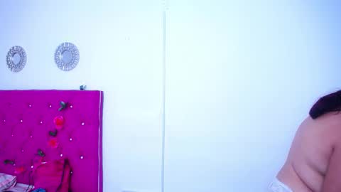 mai rojas online show from 01-12-25, 10:12