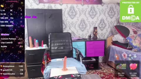 Snapshot of little_letti chatting on 12-15-24, 12:17 Letti online show from 12-15-24, 12:17