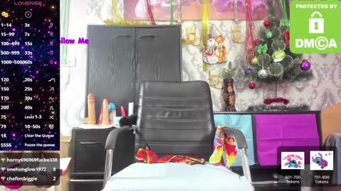 Snapshot of little_letti chatting on 01-12-25, 08:46 Letti online show from 01-12-25, 08:46