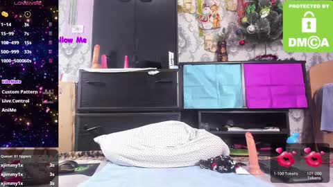 Snapshot of little_letti chatting on 01-29-25, 10:37 Letti online show from 01-29-25, 10:37