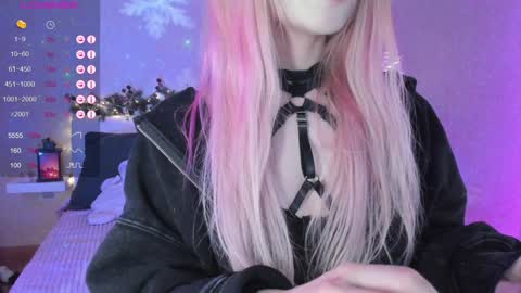 Maria online show from 12-25-24, 02:14