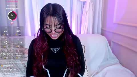Snapshot of little_natty_ chatting on 05-08-26, 06:35 Natty online show from 05-08-26, 06:35