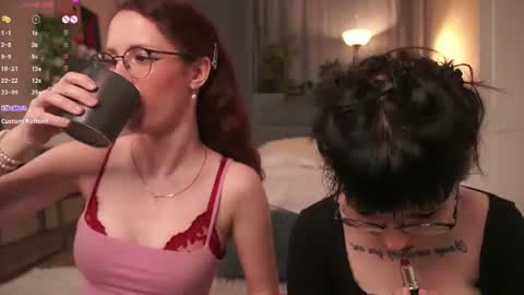 Kiki online show from 06-20-26, 09:17