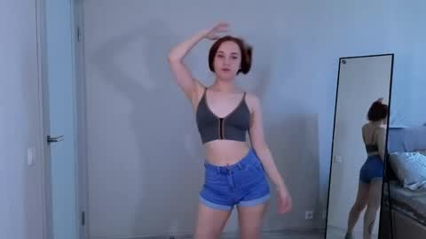 little_pretty_woman online show from 05-14-26, 11:06
