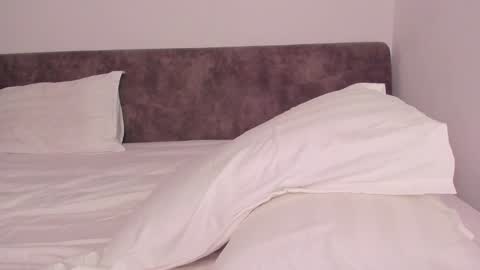 hey im anna online show from 12-17-24, 09:39