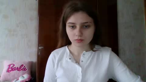 little_shygirl_ online show from 01-25-25, 10:08
