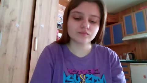 little_shygirl_ online show from 02-03-26, 06:40