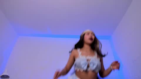 Xiom online show from 09-12-25, 01:17