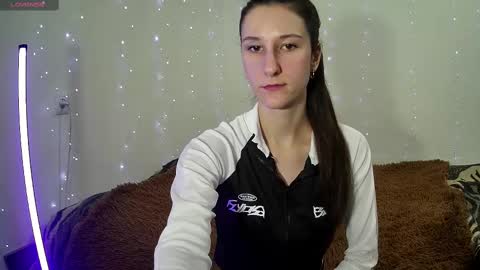 LittleAhWitch online show from 03-07-25, 09:40