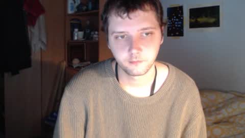 littlealien7 online show from 09-14-25, 05:06