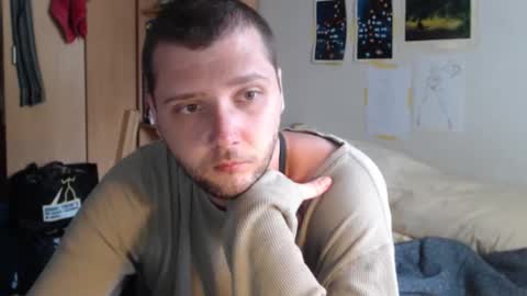 littlealien7 online show from 11-15-25, 02:09