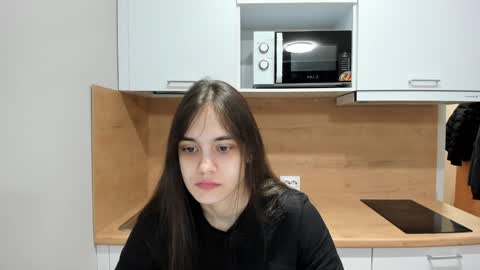 littleashleyy online show from 01-26-25, 04:09
