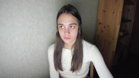 littleashleyy online show from 11-20-25, 01:33