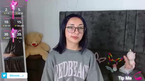 your little bunny  online show from 09-24-25, 10:40