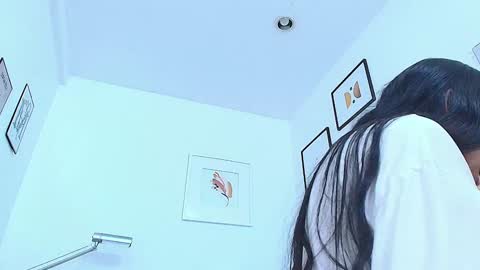 Emily  online show from 12-22-24, 03:44