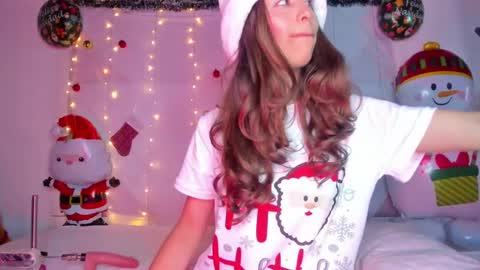 littlee_emma_ online show from 12-28-24, 06:39