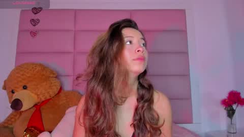 littlee_emma_ online show from 01-10-25, 03:18