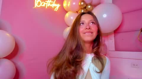 littlee_emma_ online show from 02-22-25, 06:28