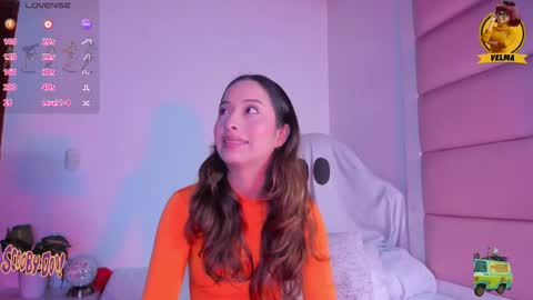 littlee_emma_ online show from 10-06-25, 12:19