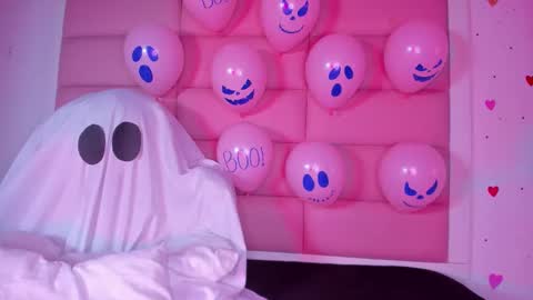 littlee_emma_ online show from 10-12-25, 03:16