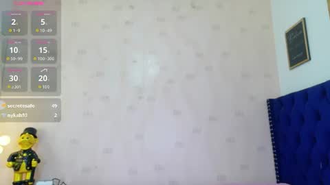Snapshot of littleebonymommy chatting on 06-29-26, 07:14 Tania online show from 06-29-26, 07:14