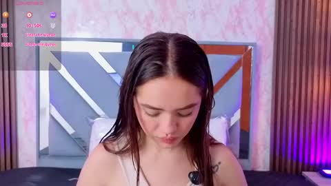 Sara online show from 05-25-26, 11:27