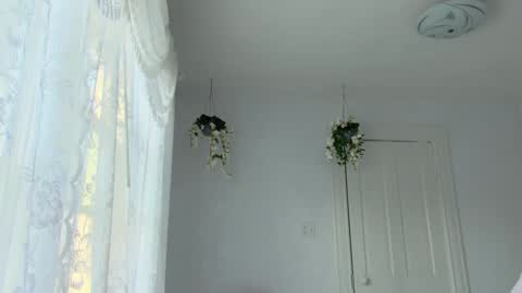 Snapshot of littlegreekflower chatting on 03-09-25, 01:15 Audra A online show from 03-09-25, 01:15