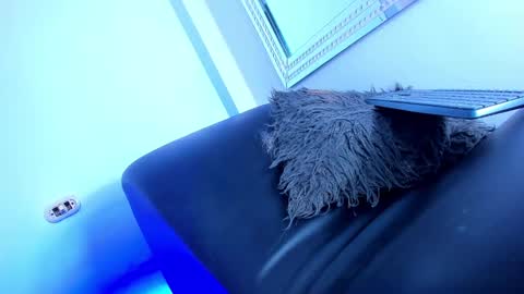 Jazil Martinez online show from 12-25-24, 08:07
