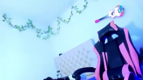 Jazil Martinez online show from 01-21-25, 05:38