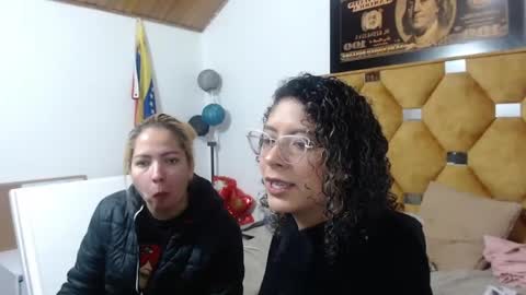 littlejules25 online show from 02-18-26, 04:52