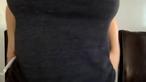 littlelily9999 online show from 12-03-24, 06:49