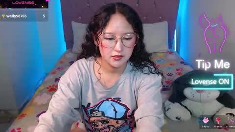 isabella online show from 02-26-26, 01:43