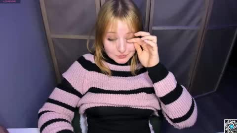 Snapshot of littlemargoo chatting on 04-19-26, 07:38 Margo online show from 04-19-26, 07:38