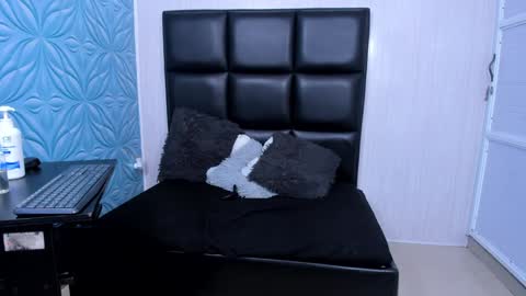 PARKER online show from 01-15-25, 06:29