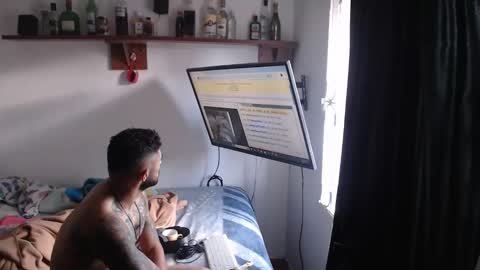 Snapshot of littlepornstars chatting on 04-08-26, 10:21 Kruger and girls online show from 04-08-26, 10:21
