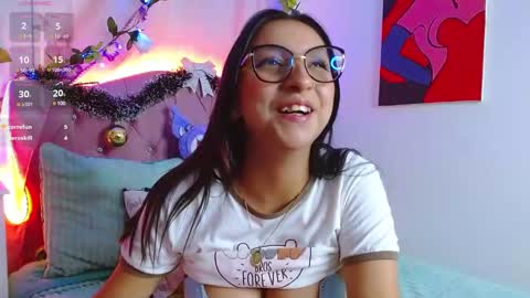 Snapshot of littlerouse_ chatting on 12-06-24, 02:02 Ruby Rouse online show from 12-06-24, 02:02