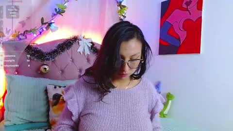 Snapshot of littlerouse_ chatting on 12-11-24, 05:21 Ruby Rouse online show from 12-11-24, 05:21