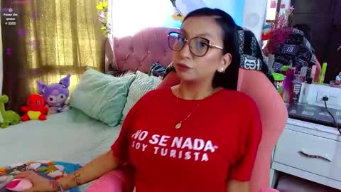 Snapshot of littlerouse_ chatting on 02-20-25, 09:20 Ruby Rouse online show from 02-20-25, 09:20
