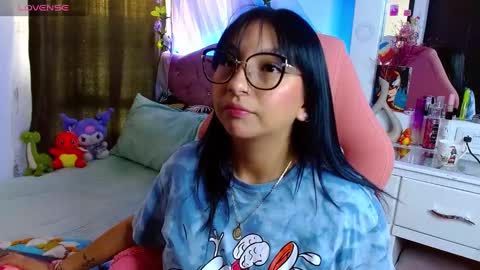 Snapshot of littlerouse_ chatting on 02-28-25, 10:06 Ruby Rouse online show from 02-28-25, 10:06